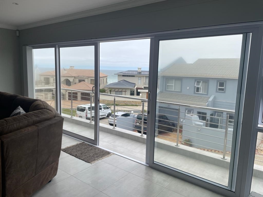 3 Bedroom Property for Sale in Pienaarstrand Western Cape